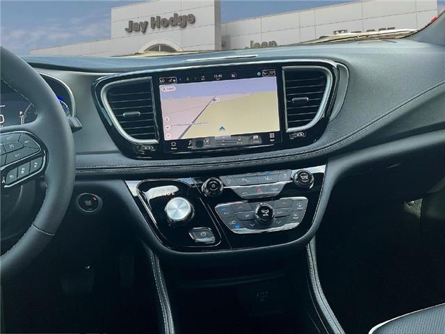 2027 Chrysler Pacifica