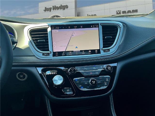 2027 Chrysler Pacifica
