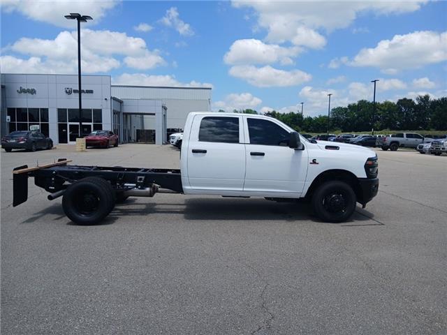 2026 Ram 3500 Chassis Cab