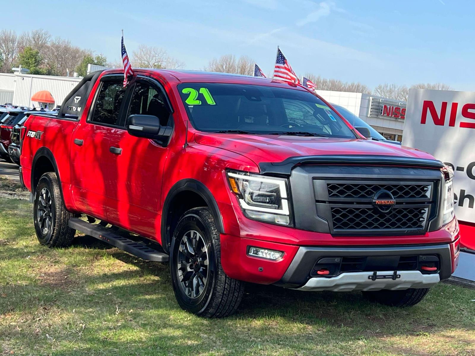 2021 Nissan Titan PRO-4X Crew Cab 4WD