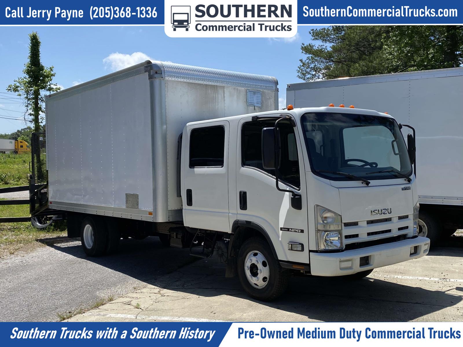2015 Isuzu NPR's photo