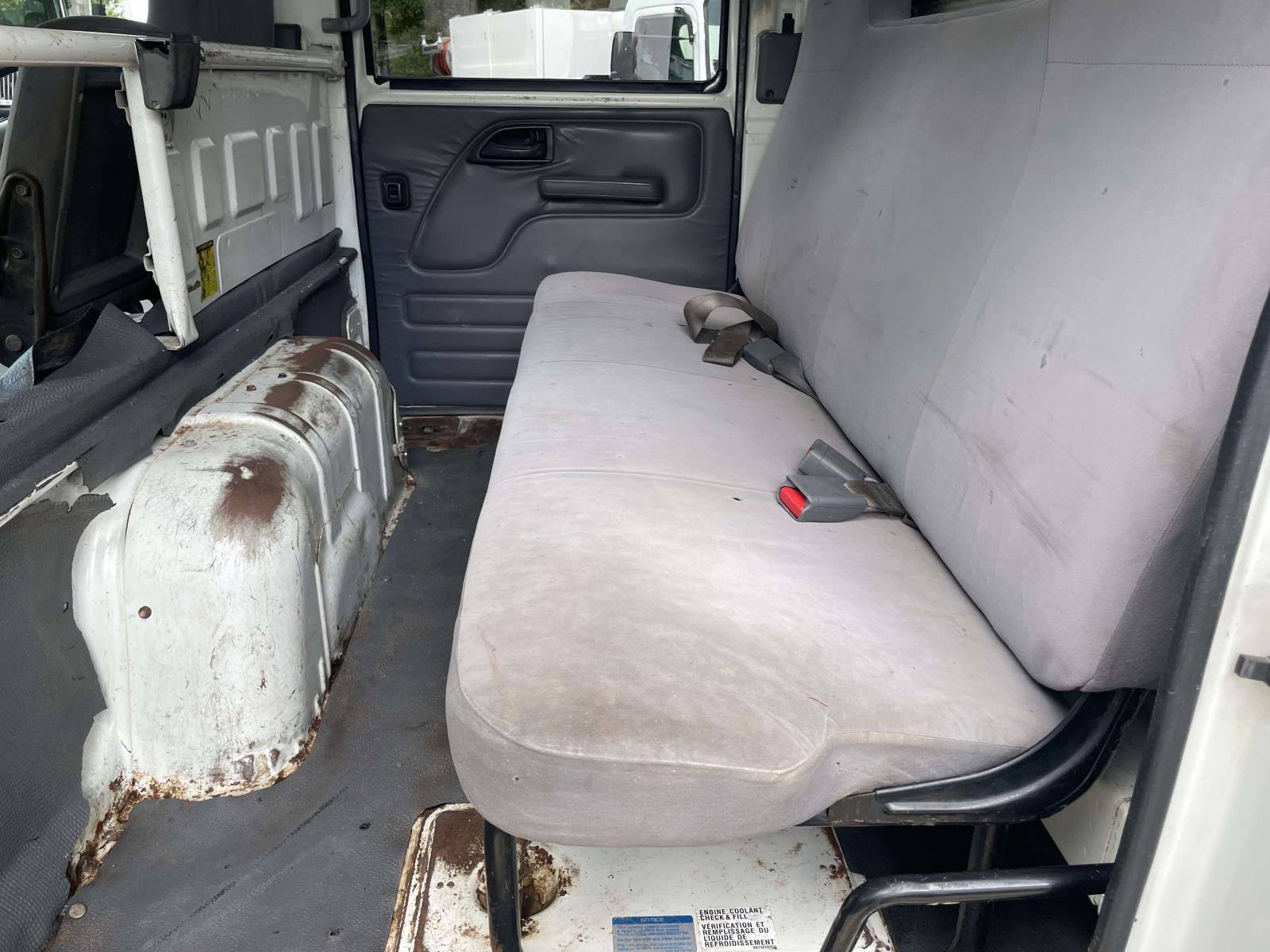 2016 Isuzu NPR - Photo 9