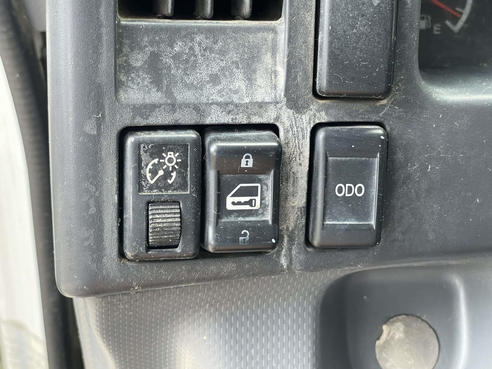 2016 Isuzu NPR - Photo 20