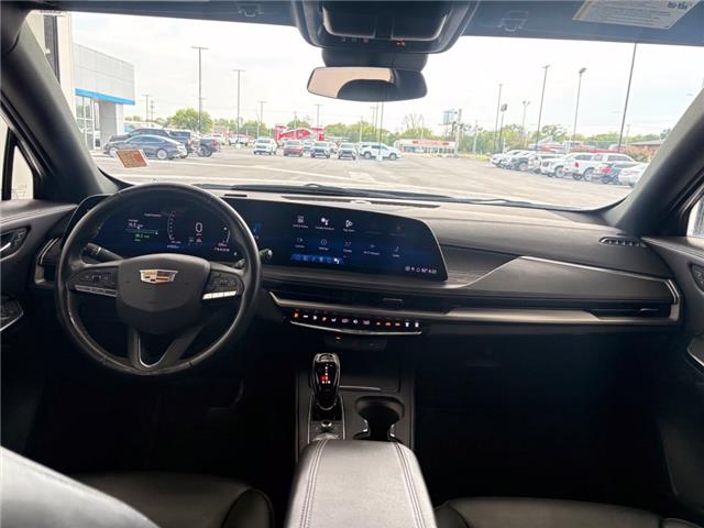 2025 Cadillac XT4
