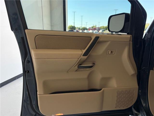 2014 Nissan Titan