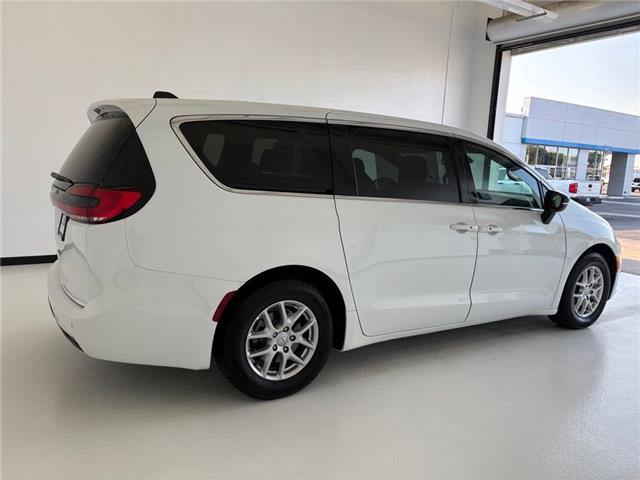 2025 Chrysler Pacifica