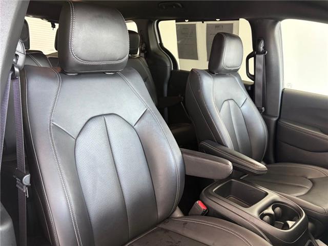 2025 Chrysler Pacifica