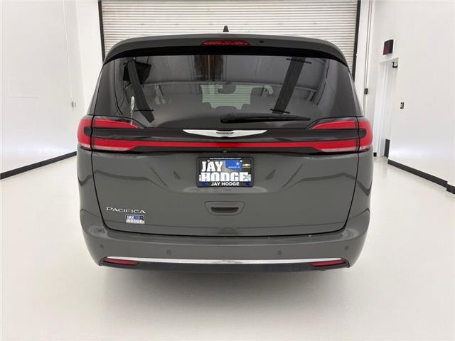 2022 Chrysler Pacifica