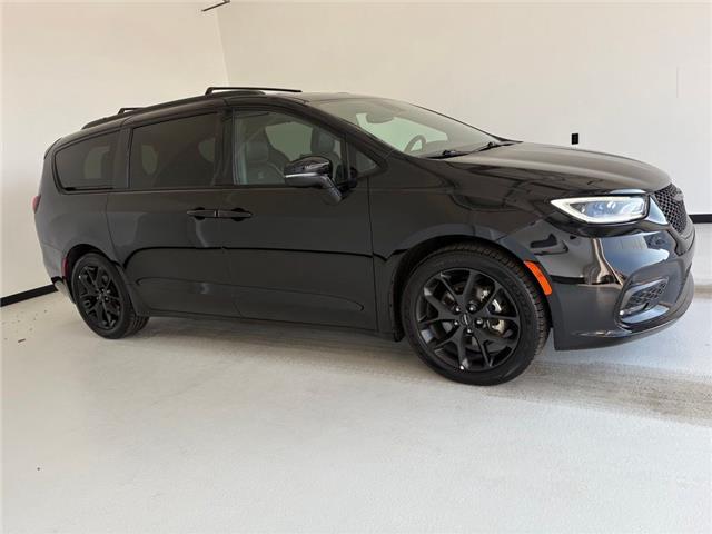2025 Chrysler Pacifica
