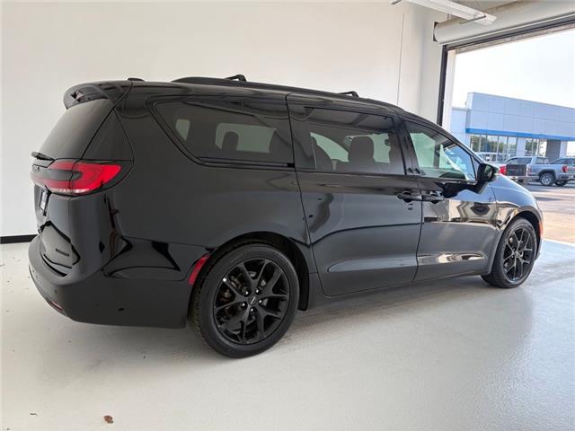 2025 Chrysler Pacifica