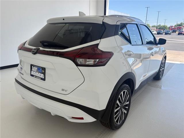 2023 Nissan Kicks