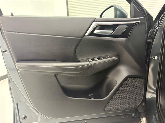 2025 Mitsubishi Outlander