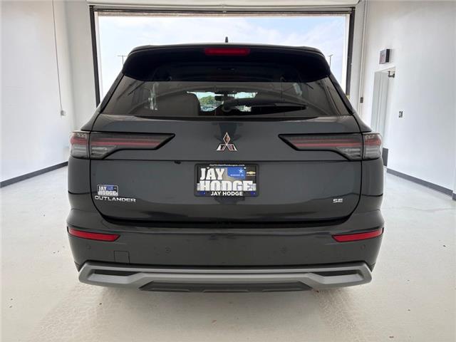 2025 Mitsubishi Outlander