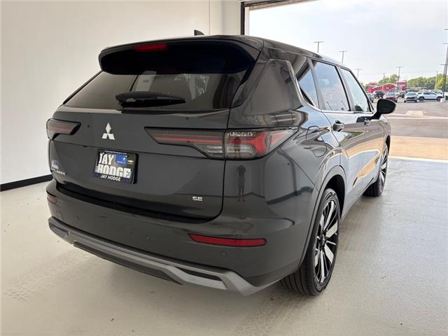 2025 Mitsubishi Outlander