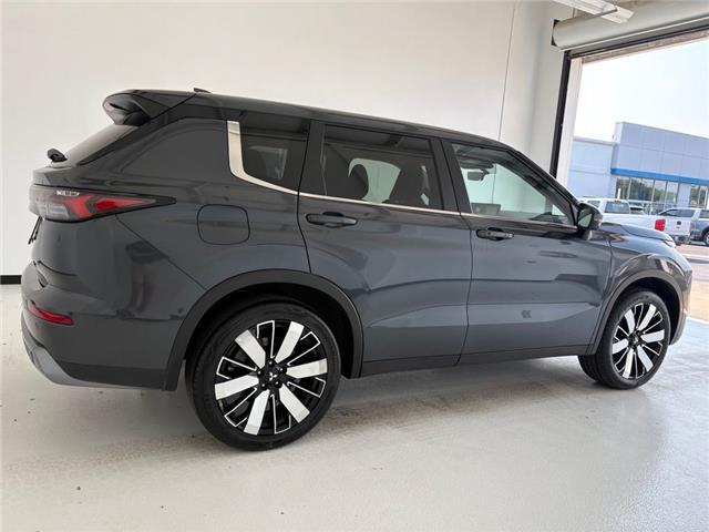2025 Mitsubishi Outlander