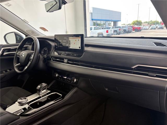 2025 Mitsubishi Outlander