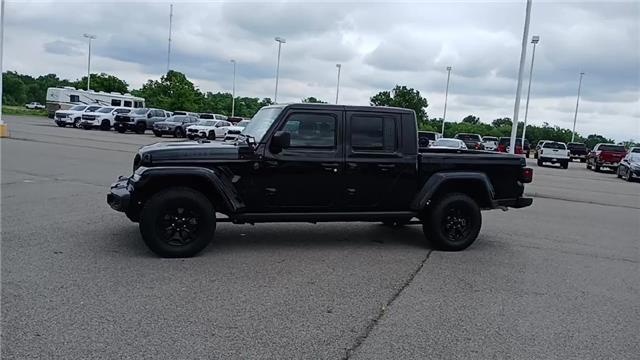2023 Jeep Gladiator