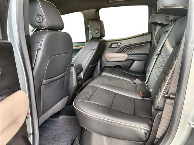 2025 GMC Canyon