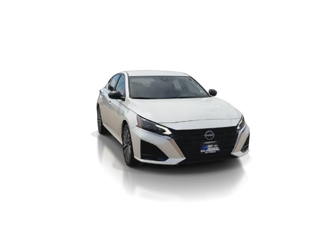 2025 Nissan Altima