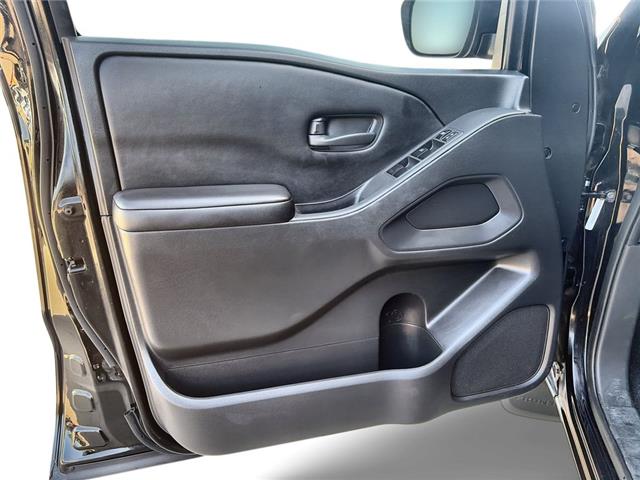 2025 Nissan Frontier