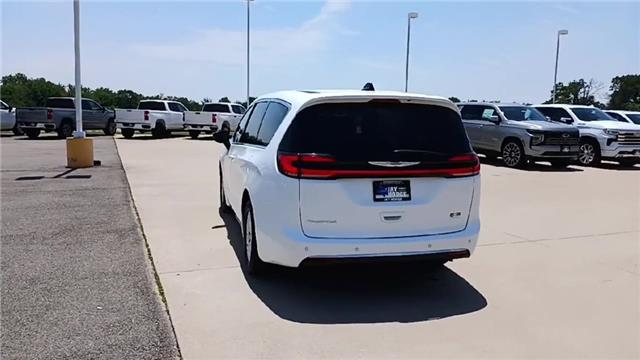 2024 Chrysler Pacifica
