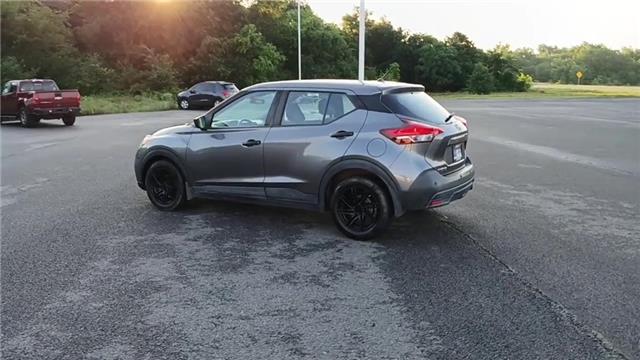 2020 Nissan Kicks