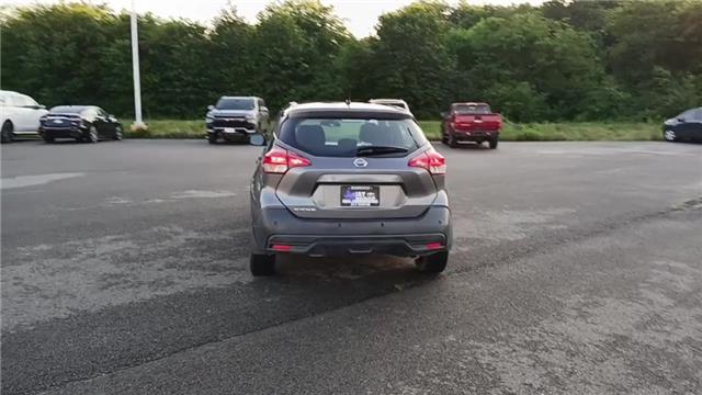 2020 Nissan Kicks