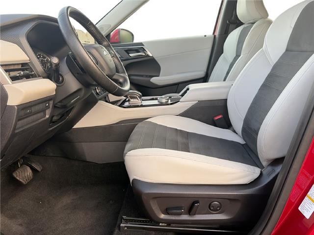 2025 Mitsubishi Outlander