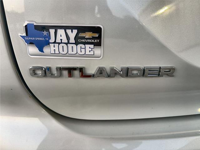 2024 Mitsubishi Outlander