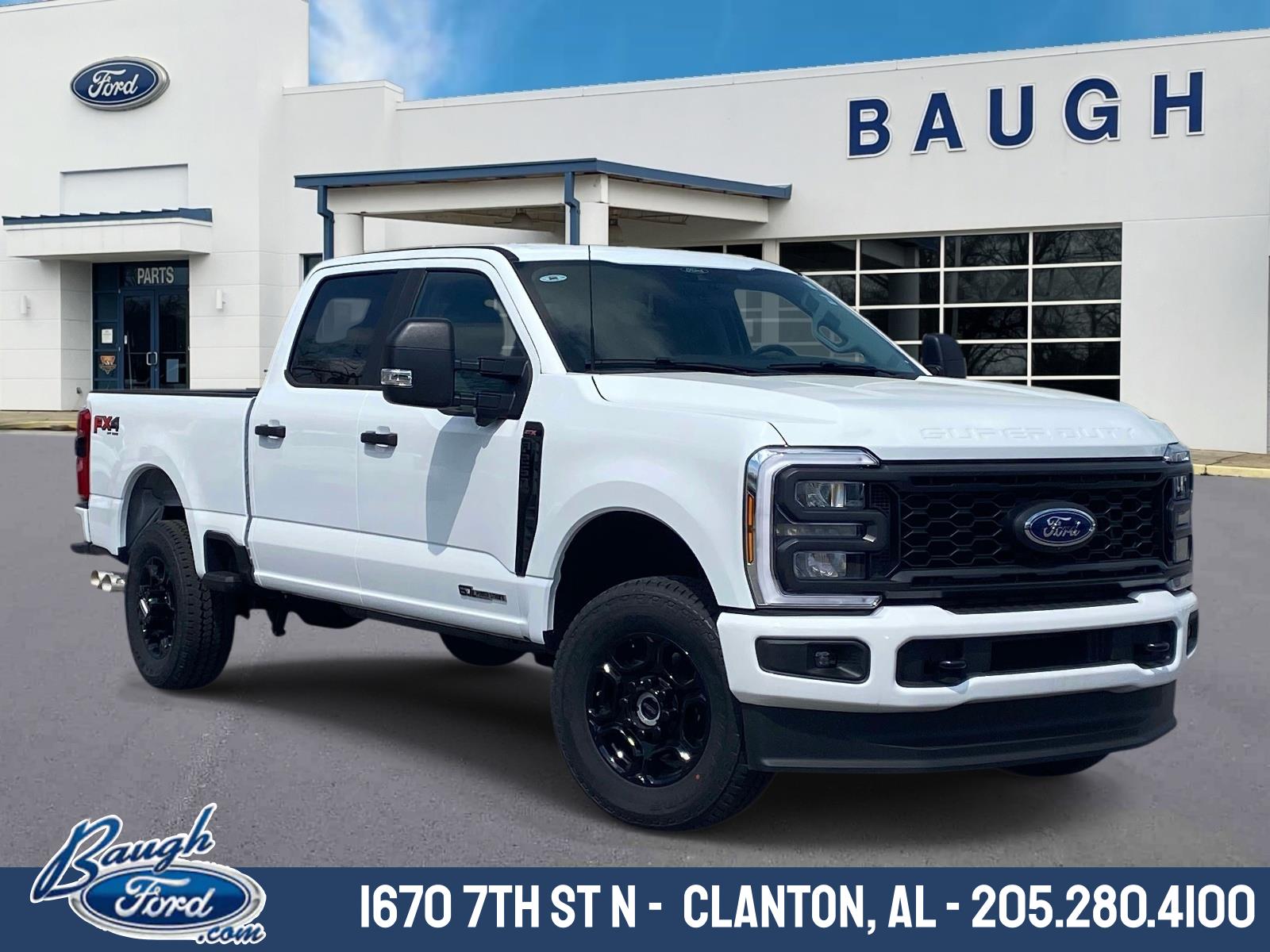 Oxford White 2026 Ford F-250 Super Duty XL Crew Cab 4WD Pickup Truck Four-Wheel Drive Manual