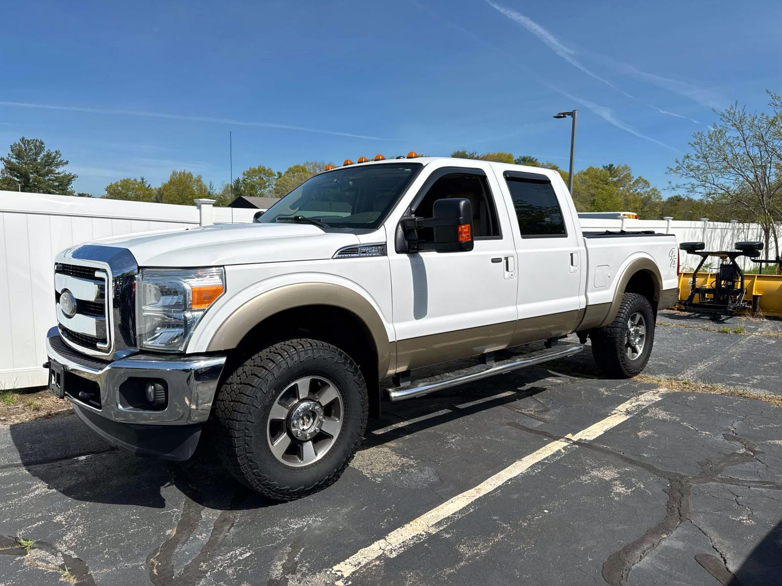 2014 Ford F-250 Lariat 4x4 Crew Cab 172 in's photo