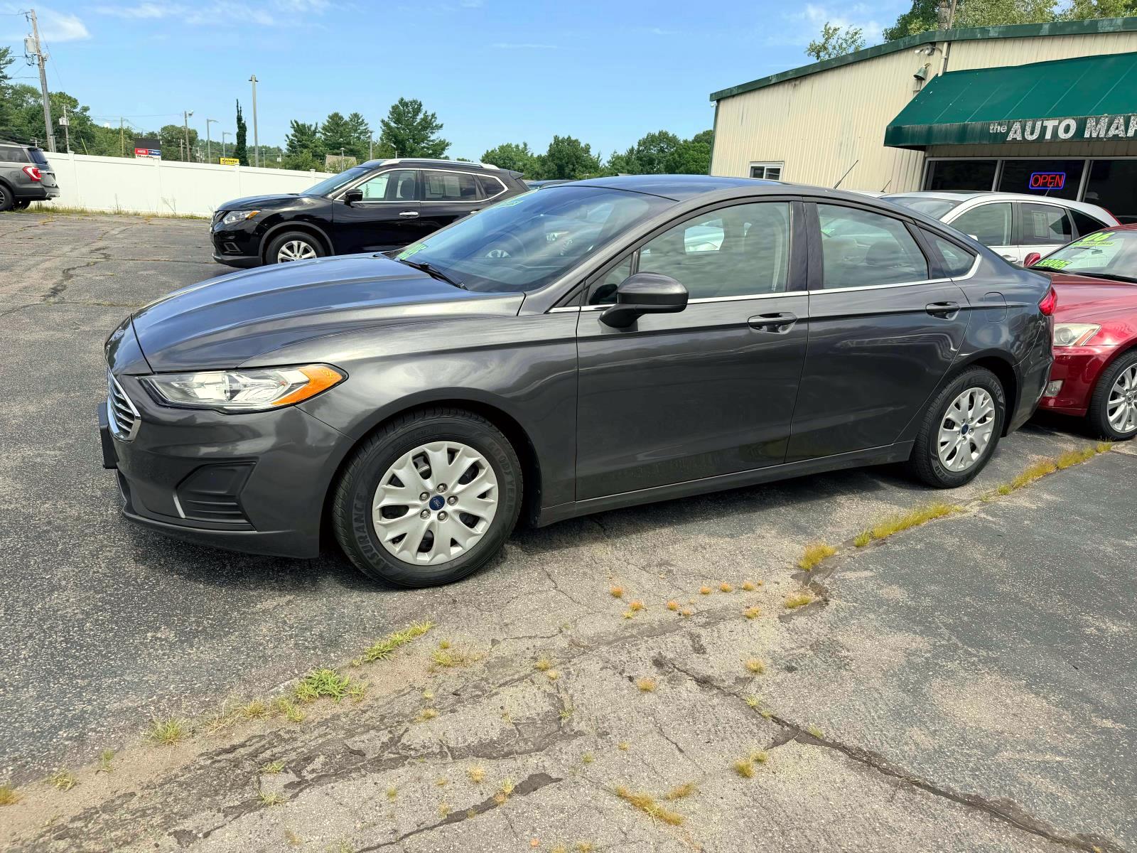 2019 Ford Fusion S