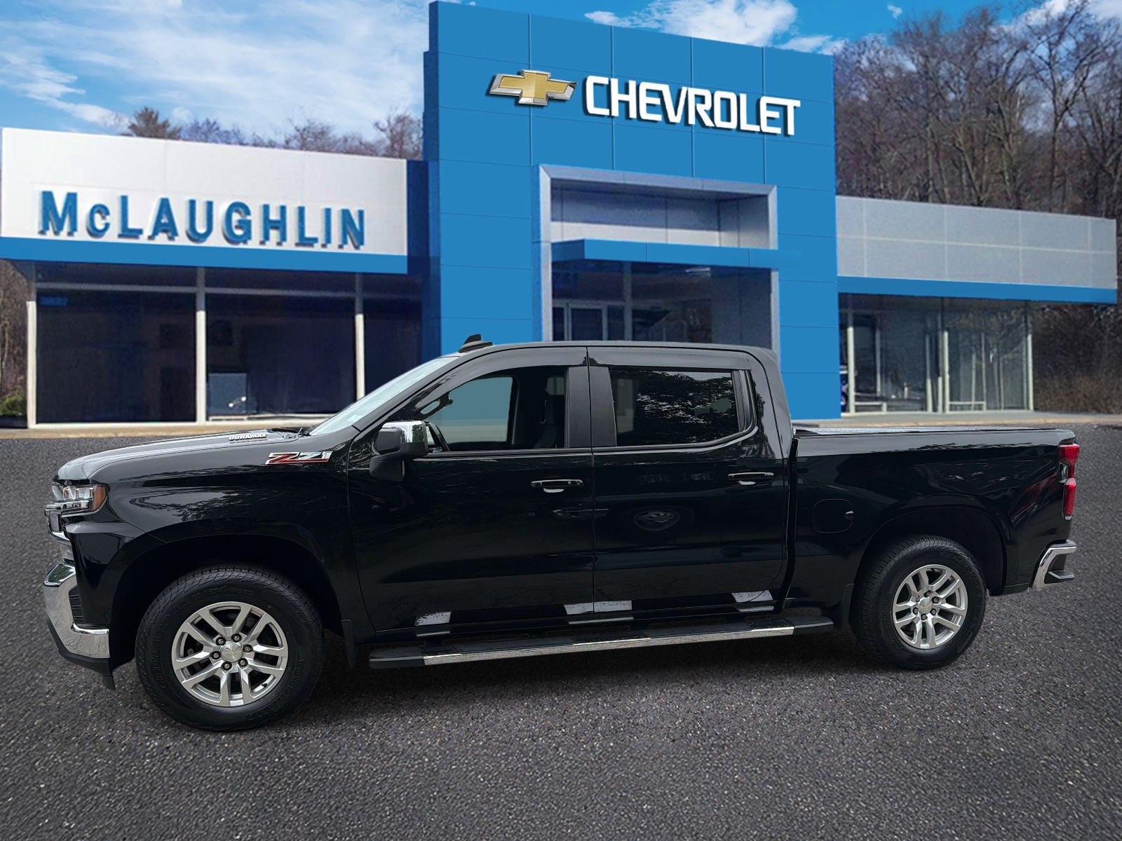 View vehicle photo 2