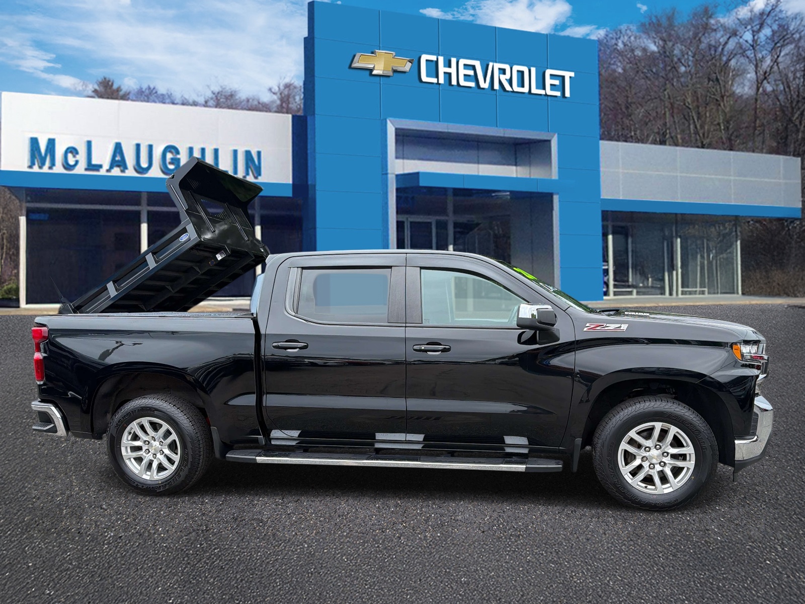 View vehicle photo 5