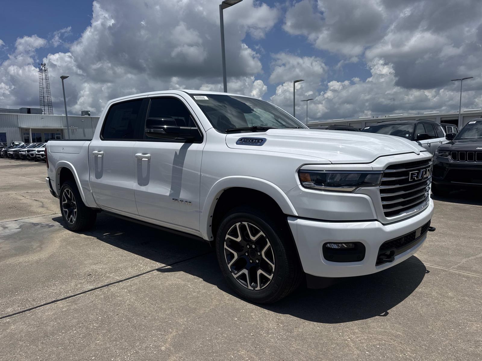PW7 Bright Whit 2026 RAM 1500 Pickup Truck Four-Wheel Drive Automatic
