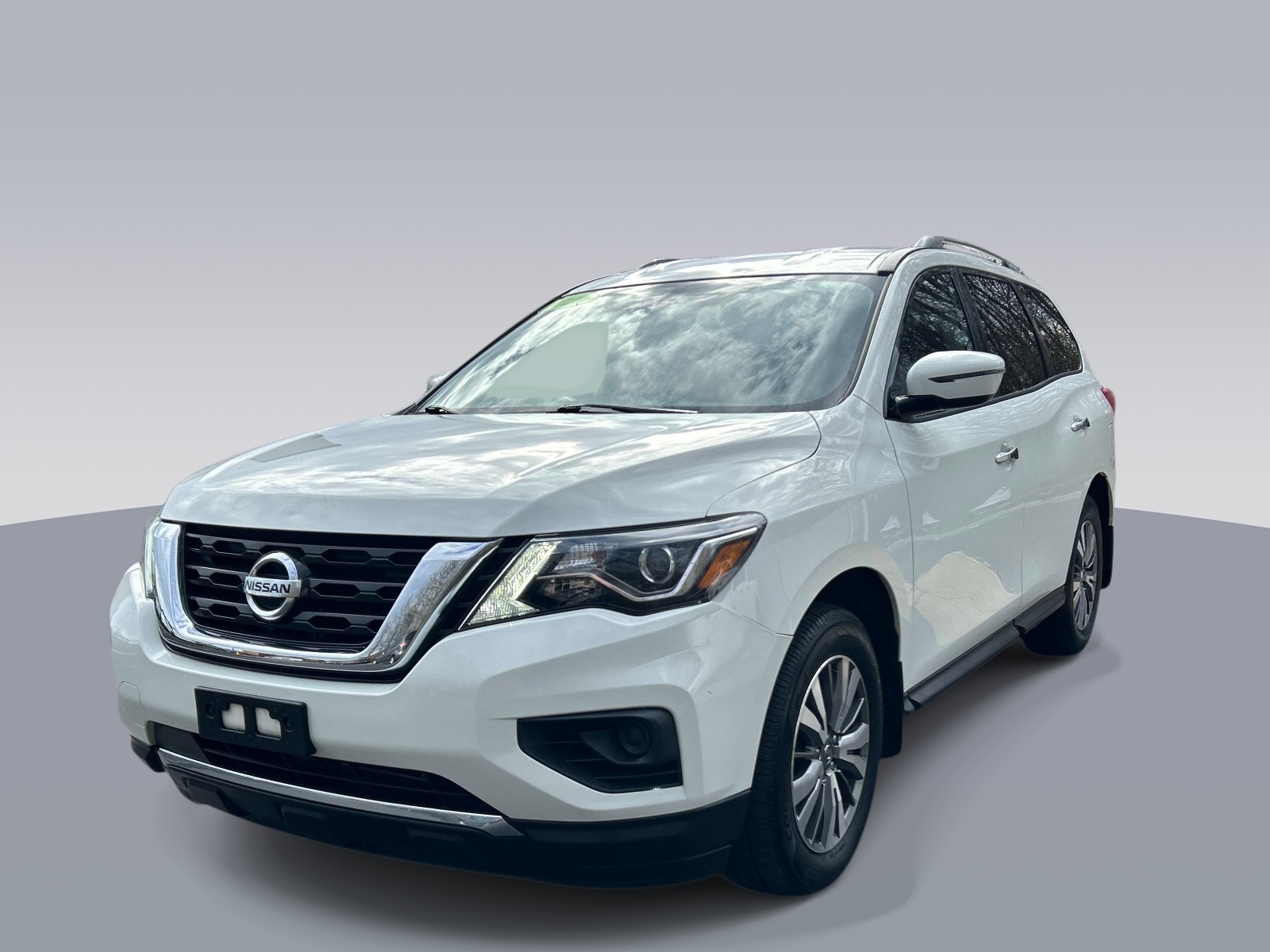 View vehicle photo 7