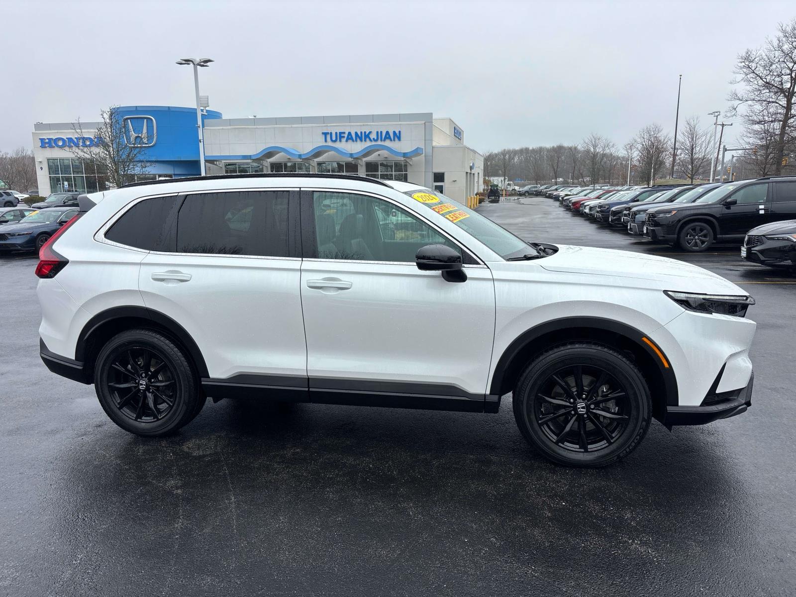 View vehicle photo 2