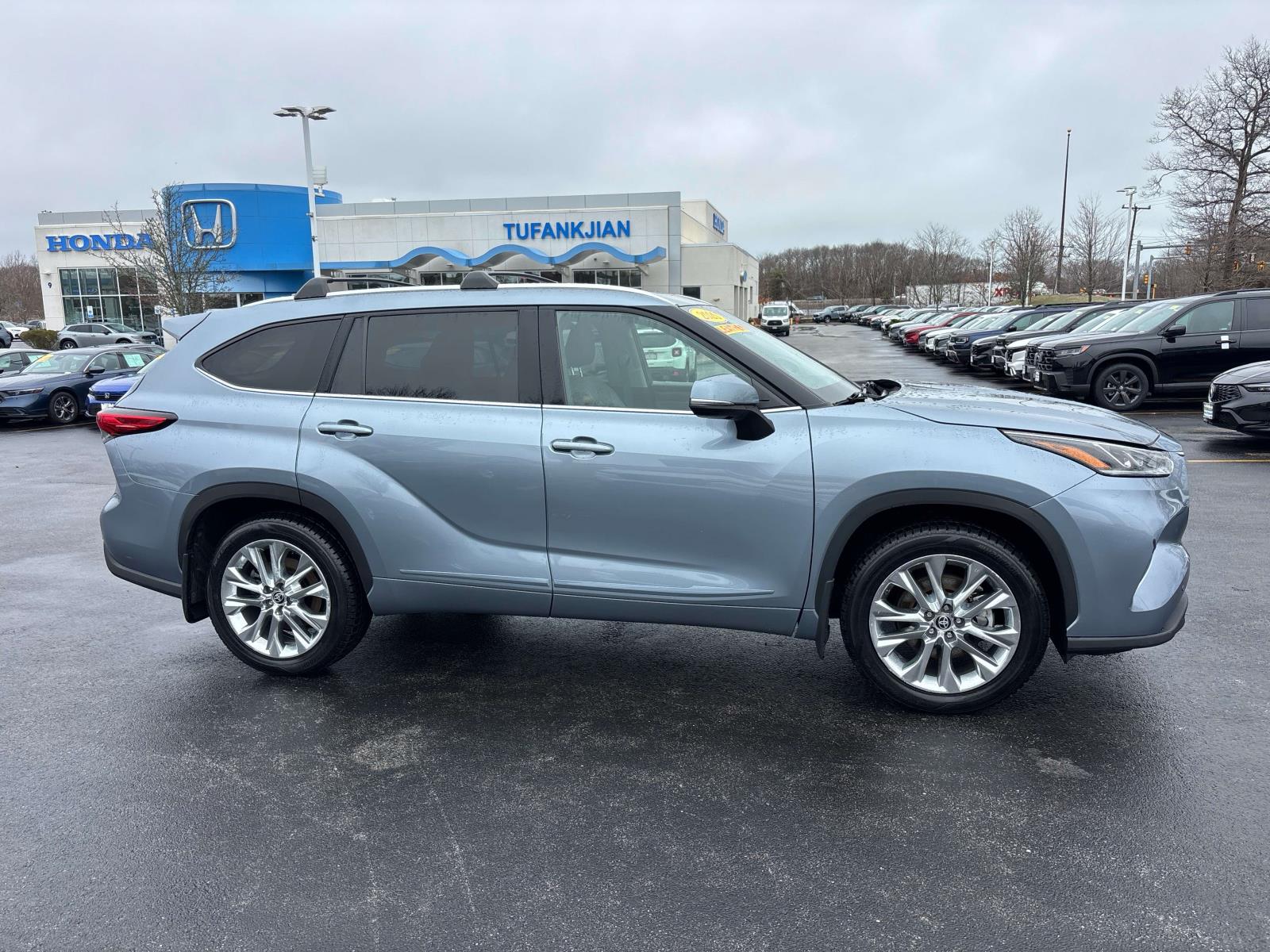 View vehicle photo 2