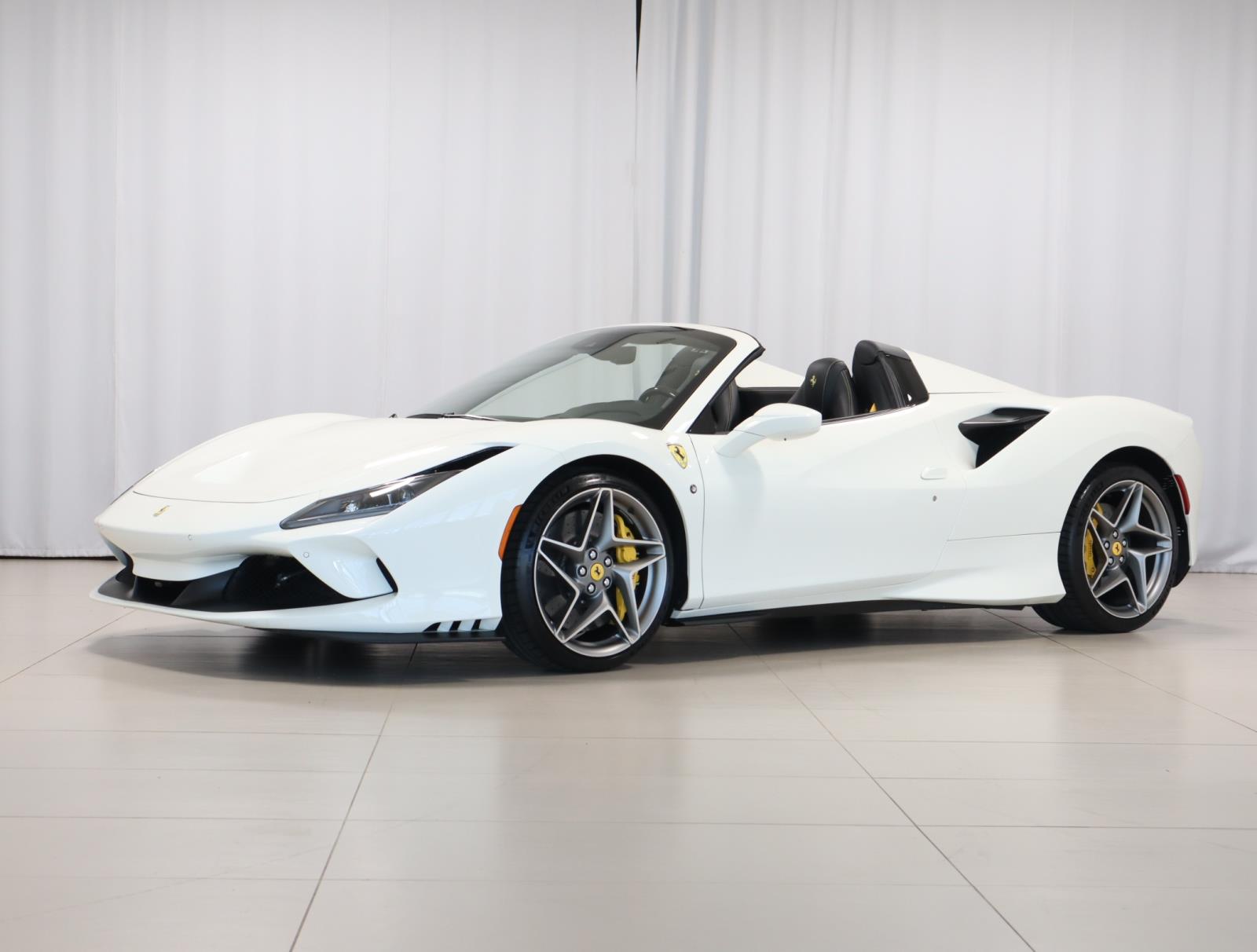 2021 F8 Spider