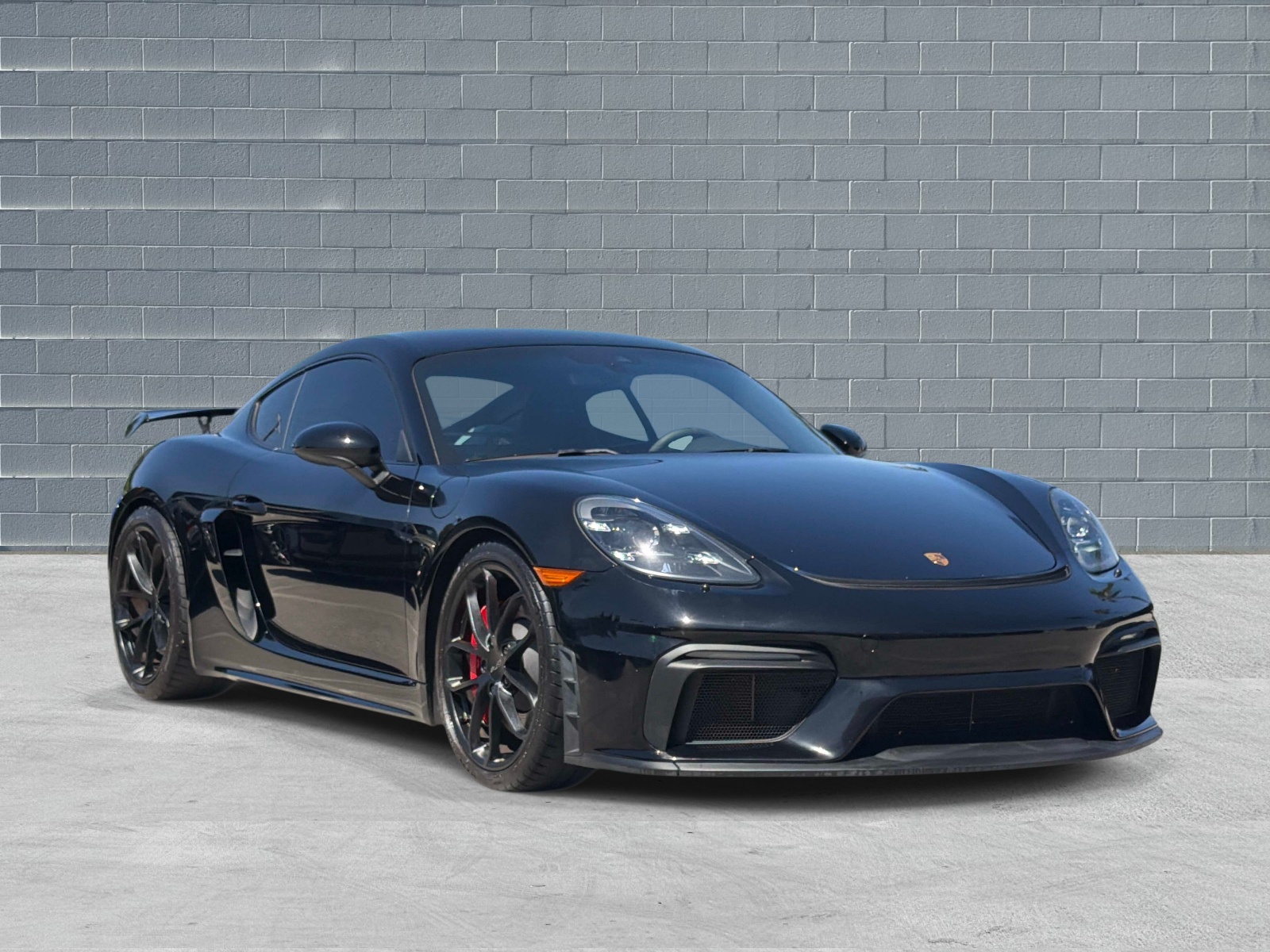 2021 Porsche 718 Cayman GT4 RWD