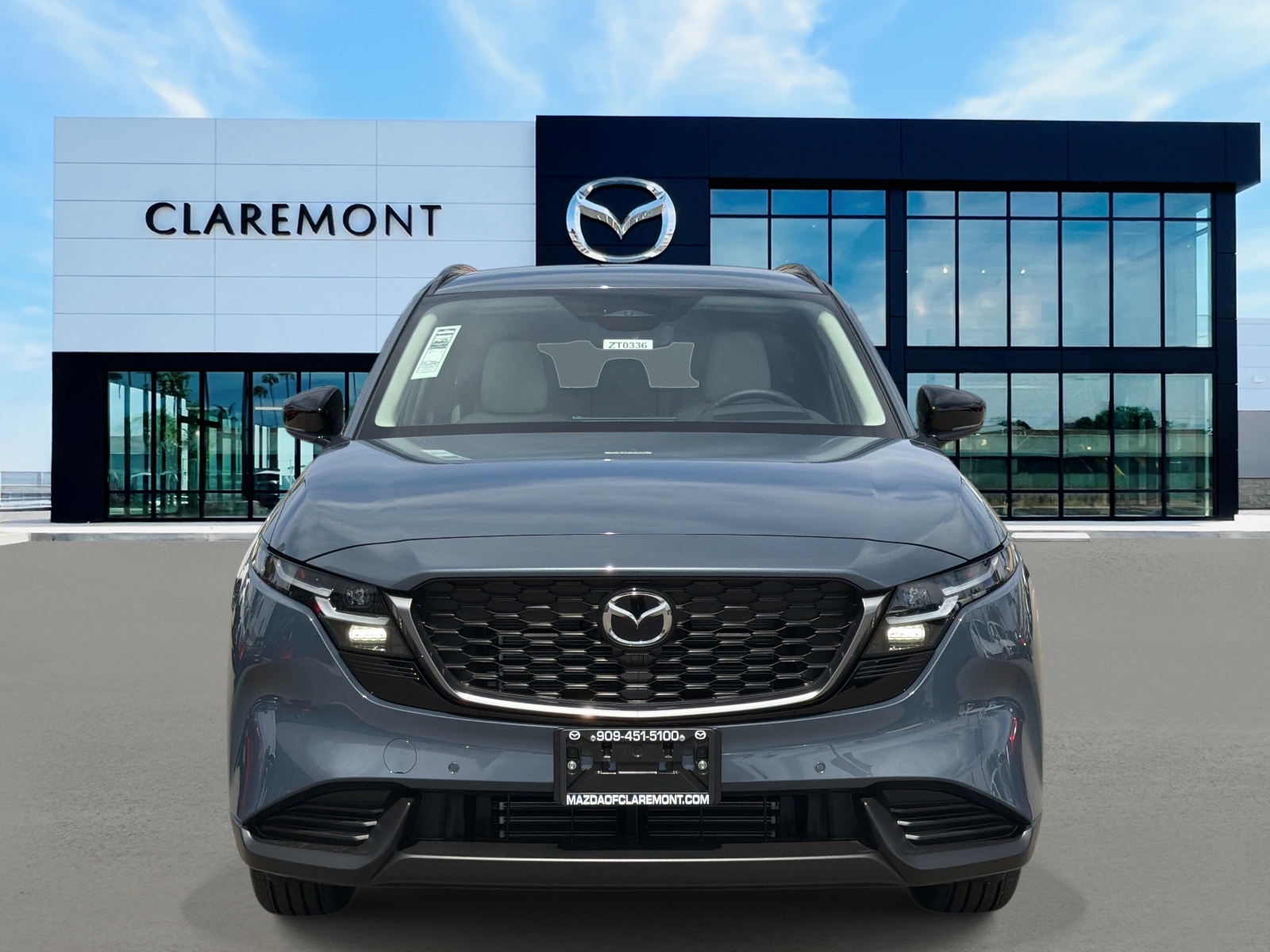 View vehicle photo 2