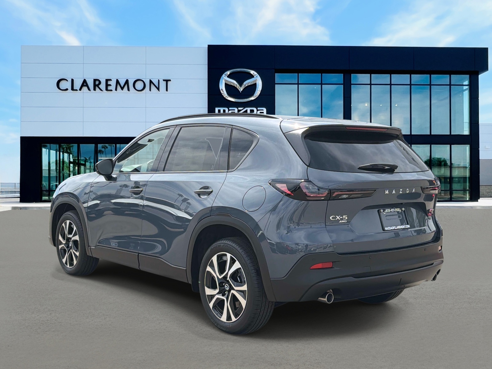 View vehicle photo 6