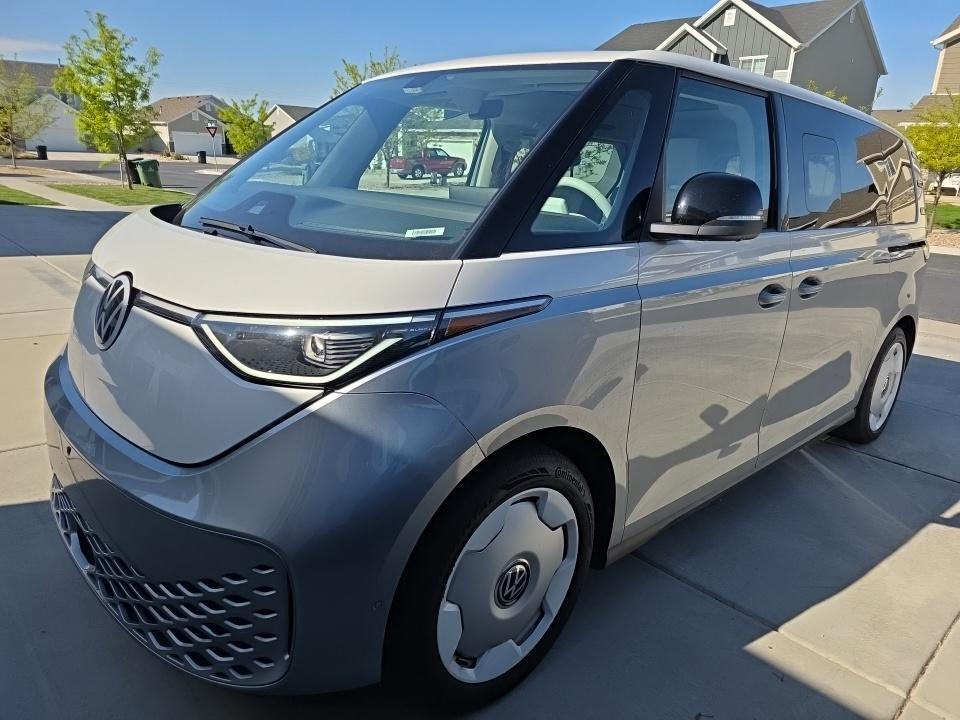 Silver 2025 Volkswagen ID.Buzz 1st Edition RWD Minivan Rear-Wheel Drive Automatic
