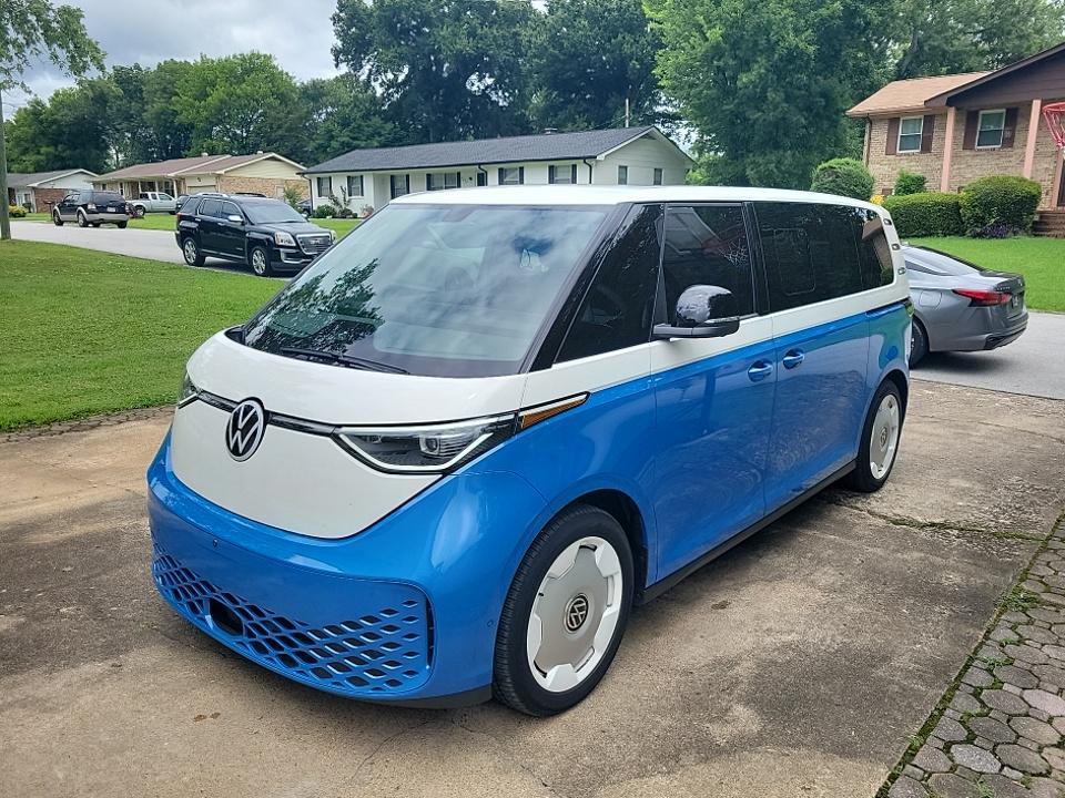 Blue 2025 Volkswagen ID.Buzz Minivan Rear-Wheel Drive Automatic