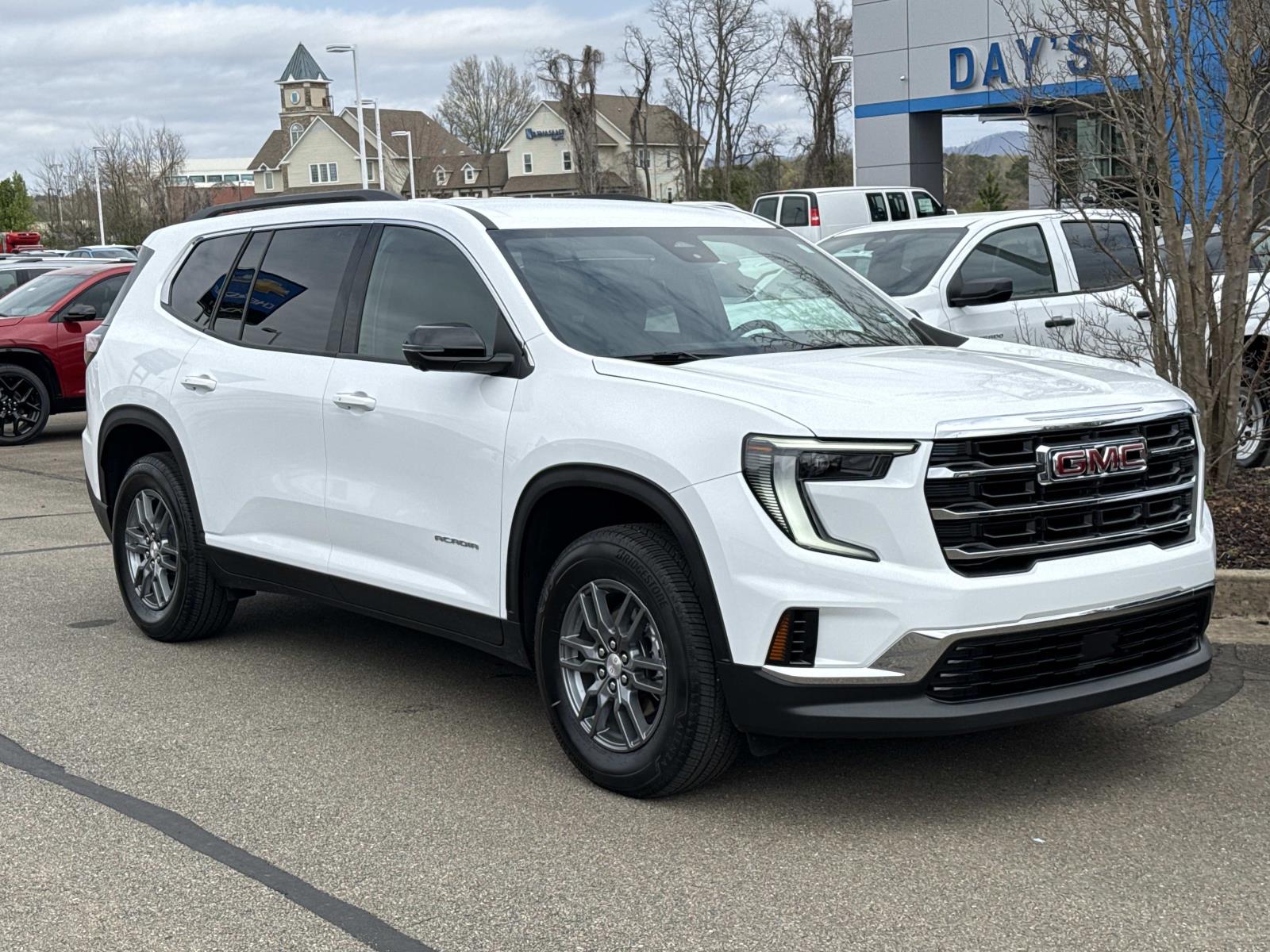 2025 GMC Acadia Elevation FWD