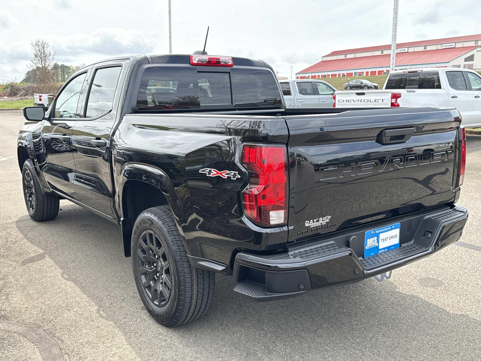 View vehicle photo 3