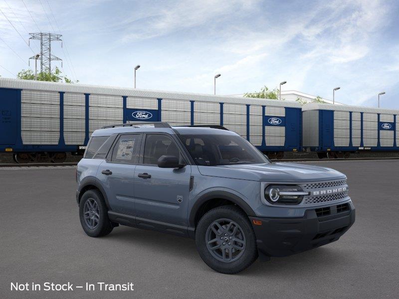 View vehicle photo 7