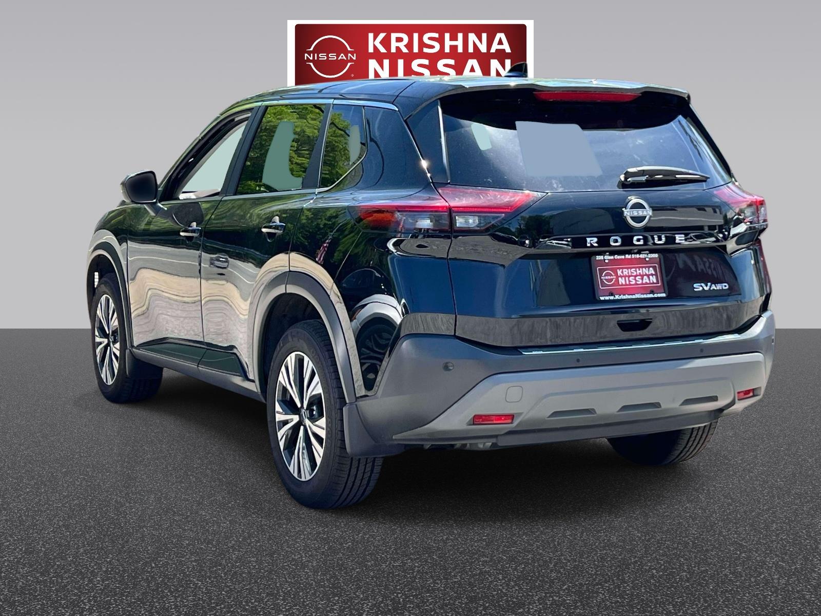 View vehicle photo 5