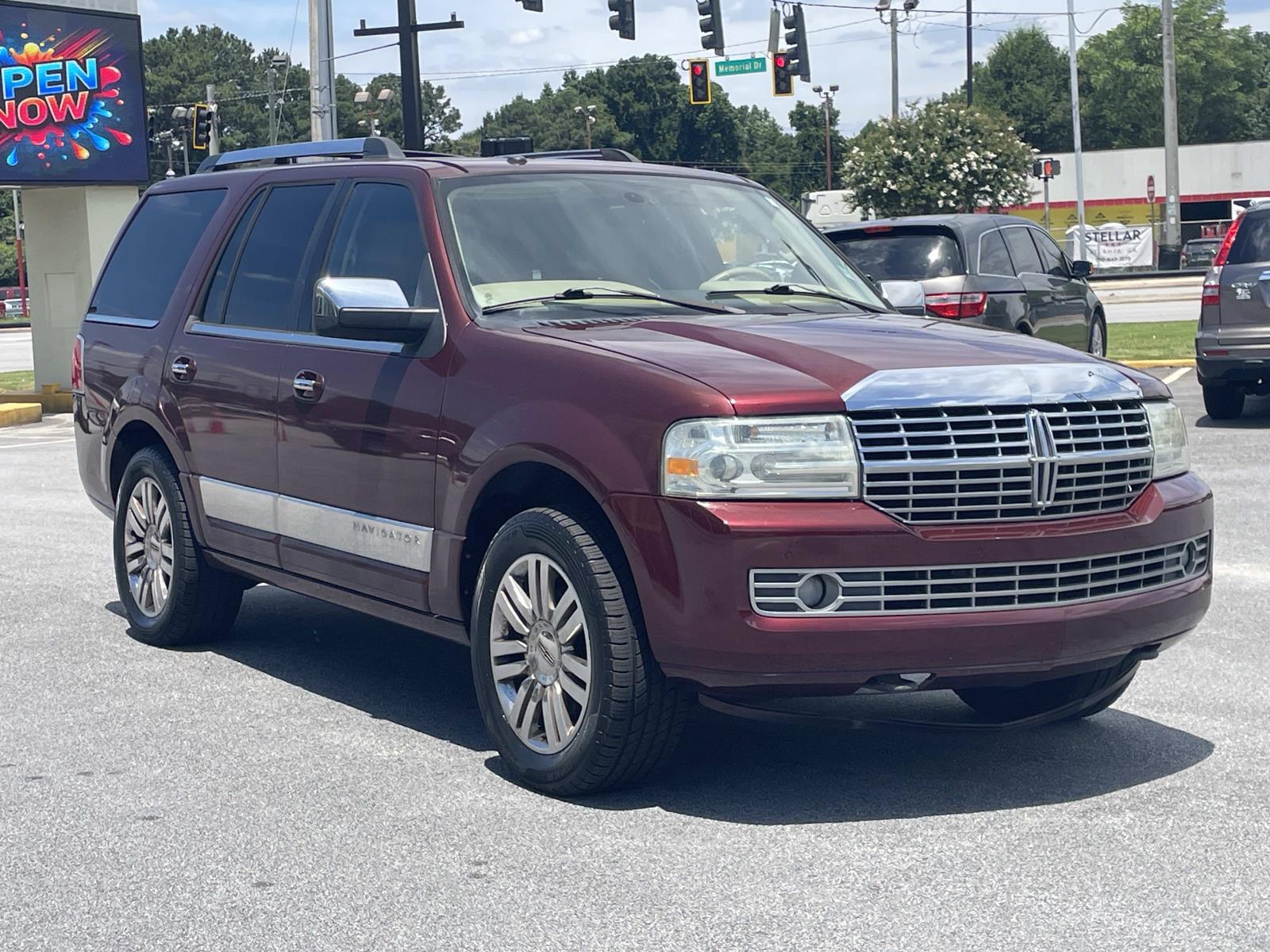 2010 Lincoln Navigator 4x2's photo