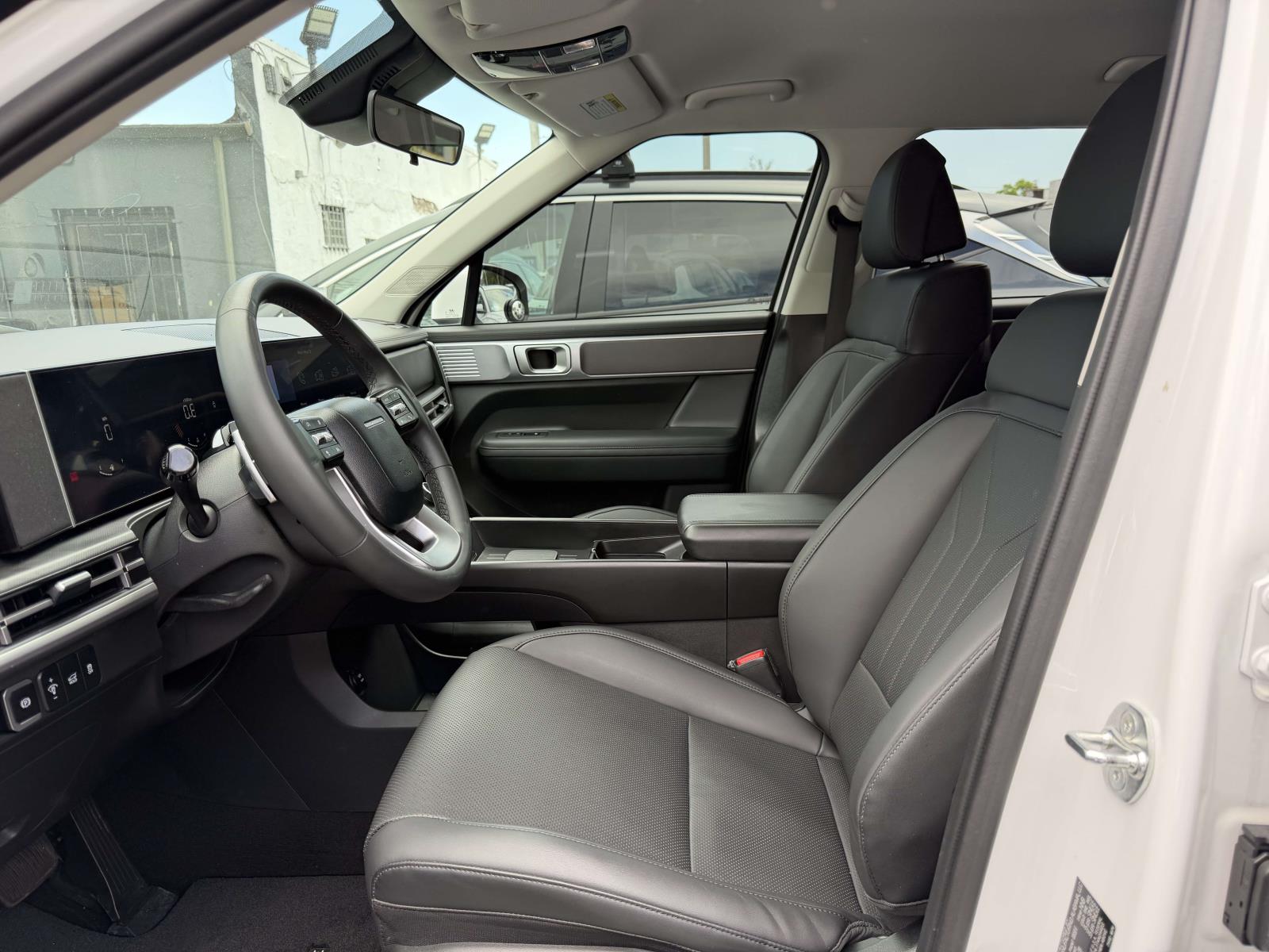 used 2024 Hyundai Santa Fe car, priced at $29,995